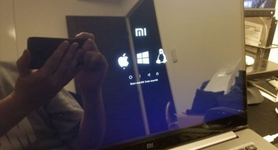 Xiaomi Mi Notebook ProでOSX86の夢 Win10&Linux(Mint)&macOSをトリプルブート(さわりだけ)